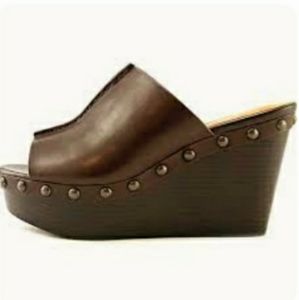 Jessica Simpson Platform Peep Toe Studded Mules